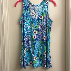 Liy Pulitzer tank in worth blue may flowers size small